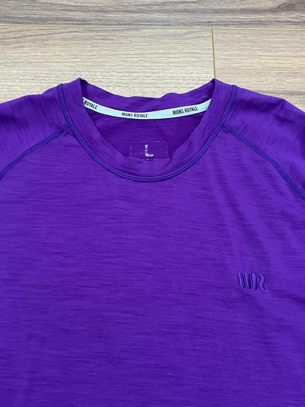 Mons Royale Merino Wool Long Sleeve in Purple Size Large - Picture 3 of 10